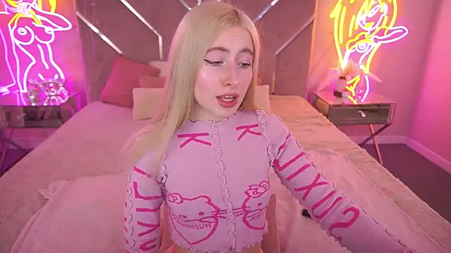 MelaniiePlay online show from May 2026 01:49:02 PM