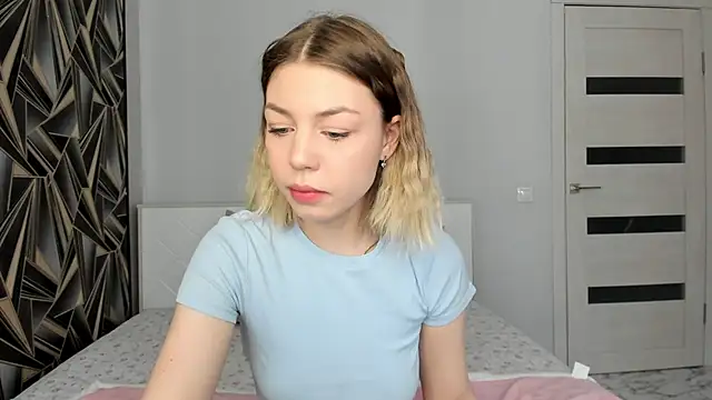Snapshot of uma_like chatting on April 2026 09:04:01 AM uma like online show from April 2026 09:04:01 AM