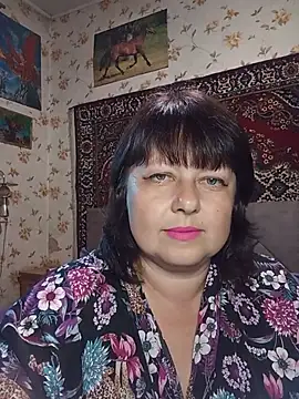 Snapshot of AuroKaria chatting on May 2026 02:35:02 PM AuroKaria online show from May 2026 02:35:02 PM