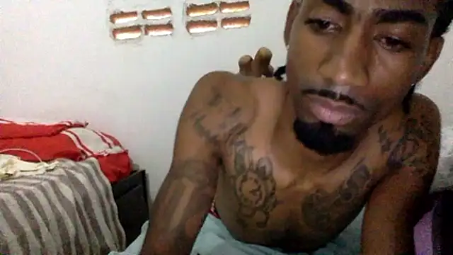 Snapshot of burrodelacosta chatting on May 2026 09:33:02 PM burrodelacosta online show from May 2026 09:33:02 PM