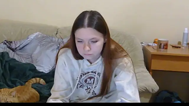 JessicaHolland1 online show from April 2026 05:59:02 PM