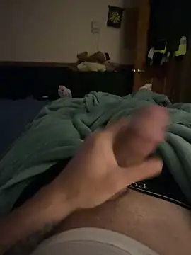 Dstat715 online show from April 2026 07:33:01 AM