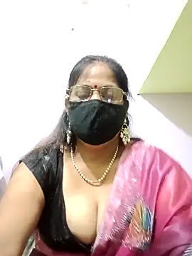 SEEMA 012 online show from May 2026 04:42:02 AM