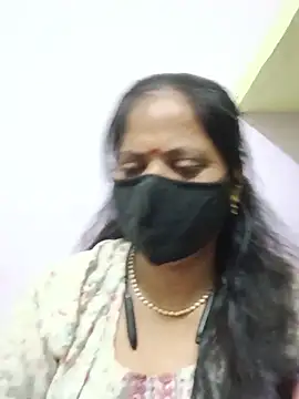 Snapshot of SEEMA_012 chatting on June 2026 05:13:02 AM SEEMA 012 online show from June 2026 05:13:02 AM