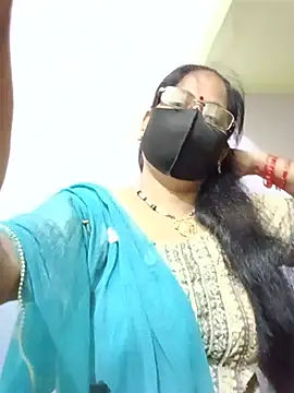 Snapshot of SEEMA_012 chatting on June 2026 06:03:01 AM SEEMA 012 online show from June 2026 06:03:01 AM