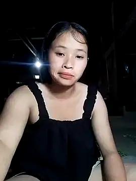 Snapshot of Liss-mimi chatting on June 2026 11:32:01 PM Liss-mimi online show from June 2026 11:32:01 PM