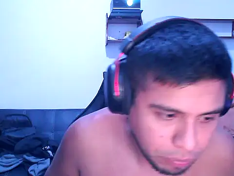 axellrz  online show from April 2026 06:46:01 AM