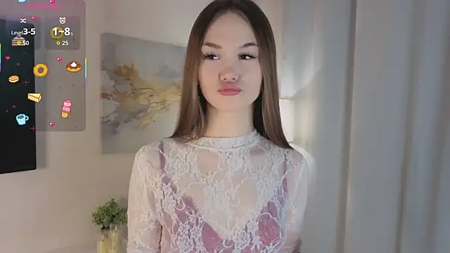 LuraPodraza online show from May 2026 04:04:02 PM