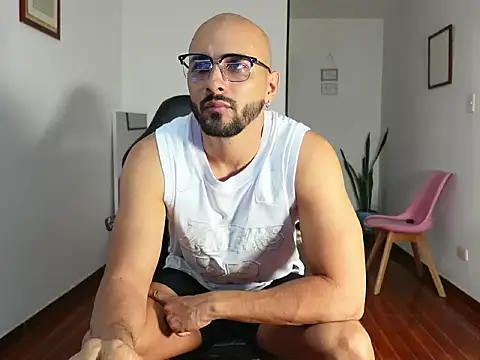bayoleth7 online show from April 2026 12:10:01 AM