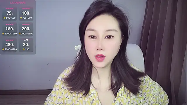 Snapshot of Eva-000 chatting on June 2026 10:32:02 PM Eva-000 online show from June 2026 10:32:02 PM