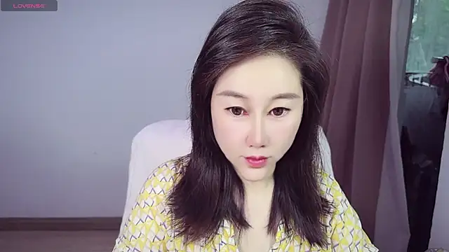 Snapshot of Eva-000 chatting on July 2026 10:38:02 PM Eva-000 online show from July 2026 10:38:02 PM