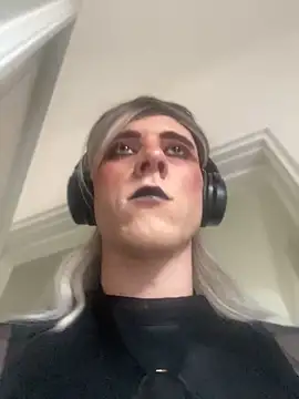 Snapshot of michelle310 chatting on April 2026 04:55:02 PM michelle310 online show from April 2026 04:55:02 PM