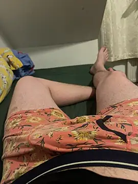 Snapshot of fragdemiere chatting on April 2026 09:02:01 PM fragdemiere online show from April 2026 09:02:01 PM