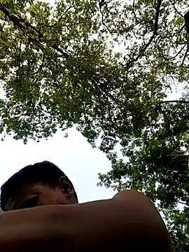 Snapshot of SONUKUMAR8 chatting on April 2026 10:35:02 AM SONUKUMAR8 online show from April 2026 10:35:02 AM