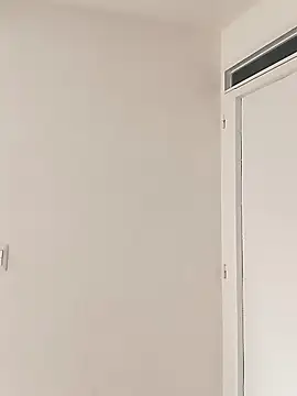 Snapshot of kitsune_nyoko chatting on April 2026 02:43:01 PM kitsune nyoko online show from April 2026 02:43:01 PM