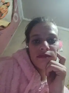 Snapshot of Skymadison6 chatting on May 2026 05:34:01 AM Skymadison6 online show from May 2026 05:34:01 AM