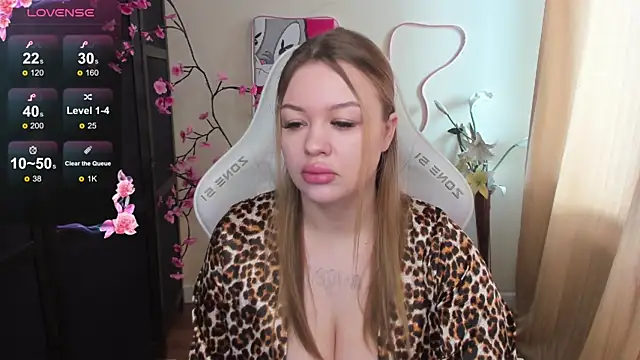 AmeliePeach online show from May 2026 01:25:02 AM