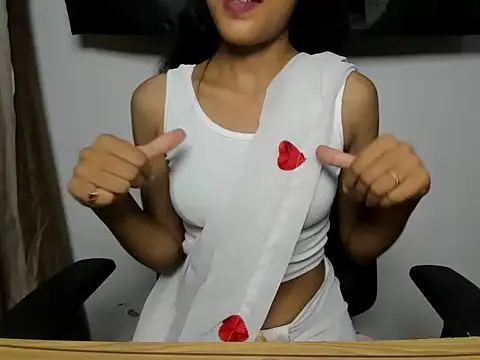 Shanaya xo online show from June 2026 05:26:01 PM