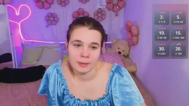 Snapshot of Kacey_Love chatting on April 2026 06:06:01 AM Kacey Love online show from April 2026 06:06:01 AM