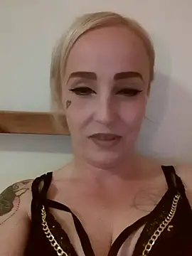 LadyFontaine online show from April 2026 09:39:33 PM