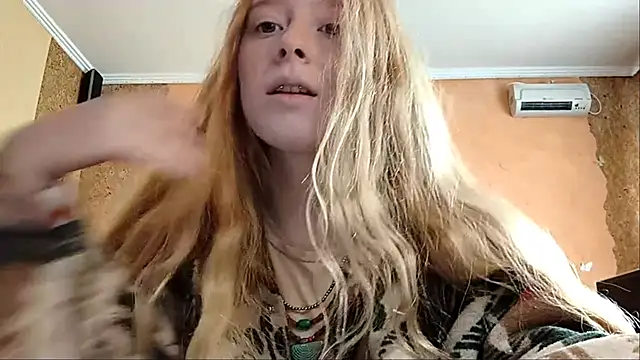 KateVibe 01 online show from May 2026 02:09:02 AM