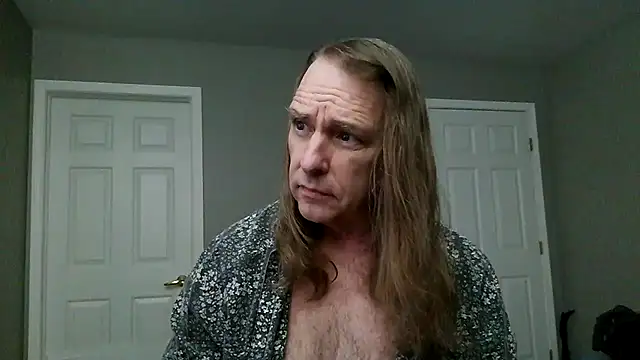 Magnus Luv online show from July 2026 11:38:02 AM