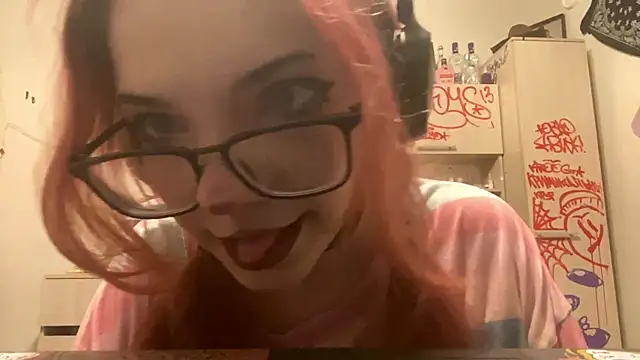 RedHeadCat online show from April 2026 09:35:01 PM