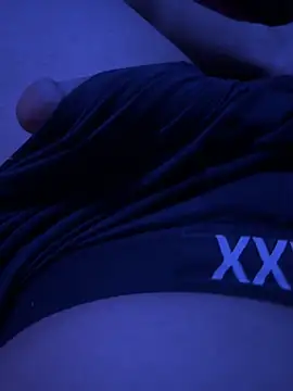 hotnyung1 online show from June 2026 04:18:02 AM