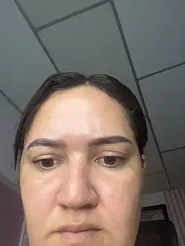 Snapshot of Fresita-12 chatting on April 2026 11:46:01 PM Fresita-12 online show from April 2026 11:46:01 PM