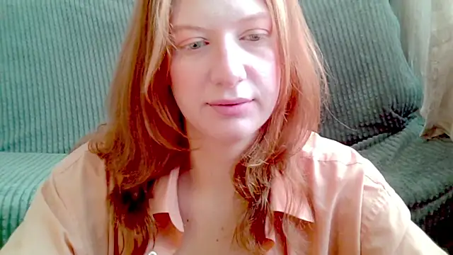 Snapshot of earn_my_lily chatting on April 2026 06:09:02 AM earn my lily online show from April 2026 06:09:02 AM