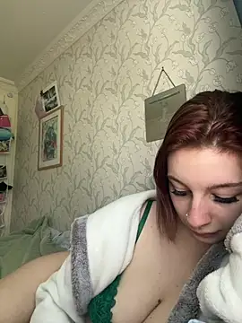 Snapshot of Chelssweetx chatting on April 2026 01:45:02 PM Chelssweetx online show from April 2026 01:45:02 PM