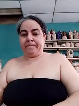 Golositadeamor online show from May 2026 05:52:01 PM