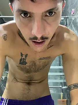 Snapshot of ALEXXXTREM69 chatting on May 2026 04:35:02 PM ALEXXXTREM69 online show from May 2026 04:35:02 PM