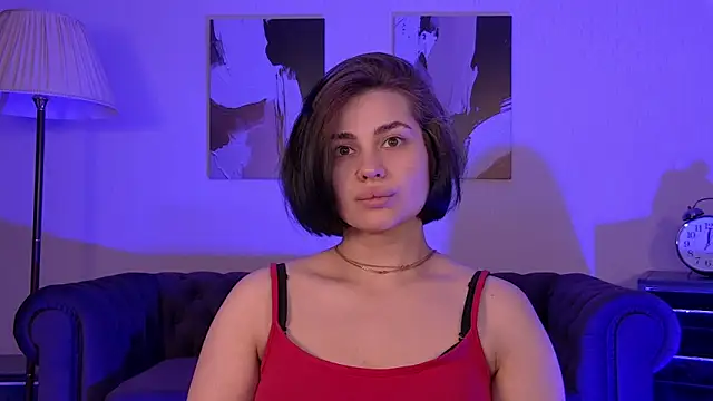 Snapshot of AdrianaToress chatting on May 2026 06:15:02 PM AdrianaToress online show from May 2026 06:15:02 PM