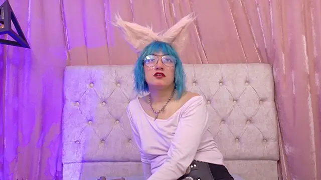 Zafiro Kitsune online show from June 2026 03:51:02 AM