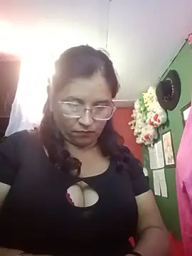 Snapshot of Pato-Andrea26 chatting on May 2026 02:33:01 PM Pato-Andrea26 online show from May 2026 02:33:01 PM