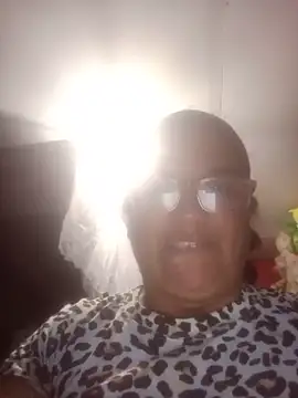 Snapshot of Pato-Andrea26 chatting on May 2026 01:41:01 PM Pato-Andrea26 online show from May 2026 01:41:01 PM