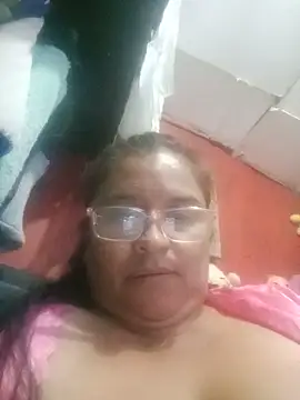 Snapshot of Pato-Andrea26 chatting on May 2026 03:30:02 PM Pato-Andrea26 online show from May 2026 03:30:02 PM