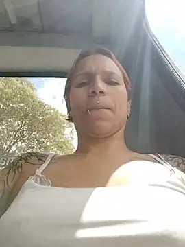 Mia 0-4 online show from April 2026 04:09:02 PM
