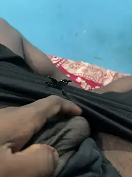Snapshot of telugu_black_cock chatting on April 2026 07:34:01 PM telugu black cock online show from April 2026 07:34:01 PM