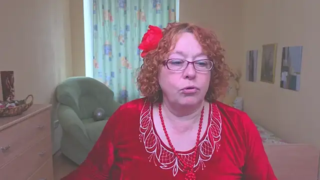 Snapshot of Fara_Flutte chatting on May 2026 05:16:01 AM Fara Flutte online show from May 2026 05:16:01 AM