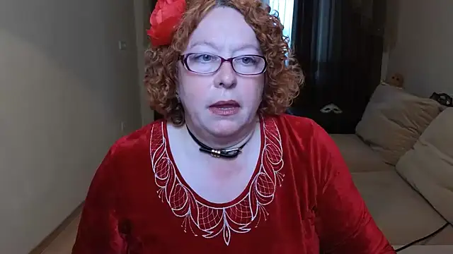 Snapshot of Fara_Flutte chatting on May 2026 08:44:02 AM Fara Flutte online show from May 2026 08:44:02 AM
