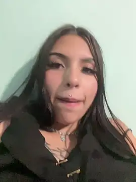 Snapshot of evelott_allenx chatting on May 2026 03:46:01 AM evelott allenx online show from May 2026 03:46:01 AM