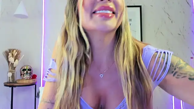 Sara Millees online show from May 2026 02:35:02 PM