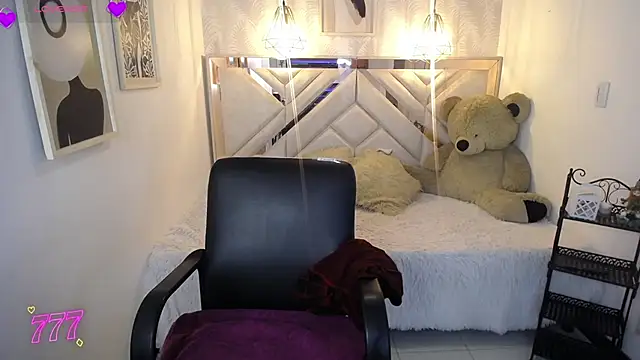 ahmy  online show from May 2026 07:51:02 PM