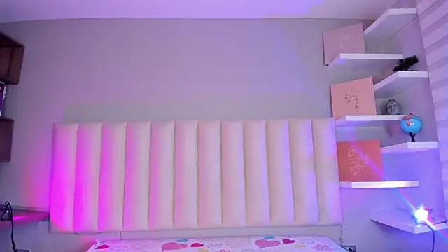 Cherry bom1 online show from April 2026 04:13:02 AM