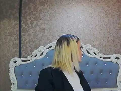 Ivy Quin online show from April 2026 04:03:02 AM