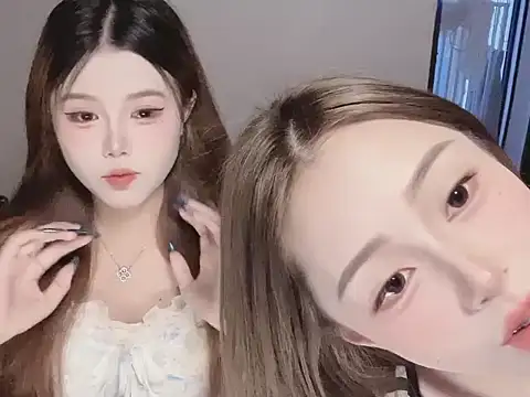 Snapshot of KaKa-01 chatting on April 2026 08:29:02 AM KaKa-01 online show from April 2026 08:29:02 AM