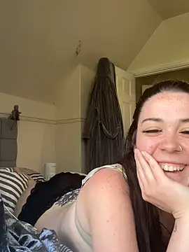 Snapshot of Charlieceex chatting on April 2026 01:05:02 PM Charlieceex online show from April 2026 01:05:02 PM