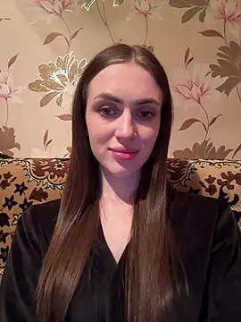 Snapshot of AlinaLove3213 chatting on July 2026 07:43:01 PM AlinaLove3213 online show from July 2026 07:43:01 PM